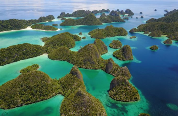 When is the best time to visit Raja Ampat?