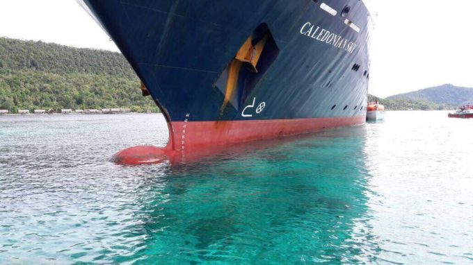 Cruise ship hits Crossover Reef – the impact on the reef